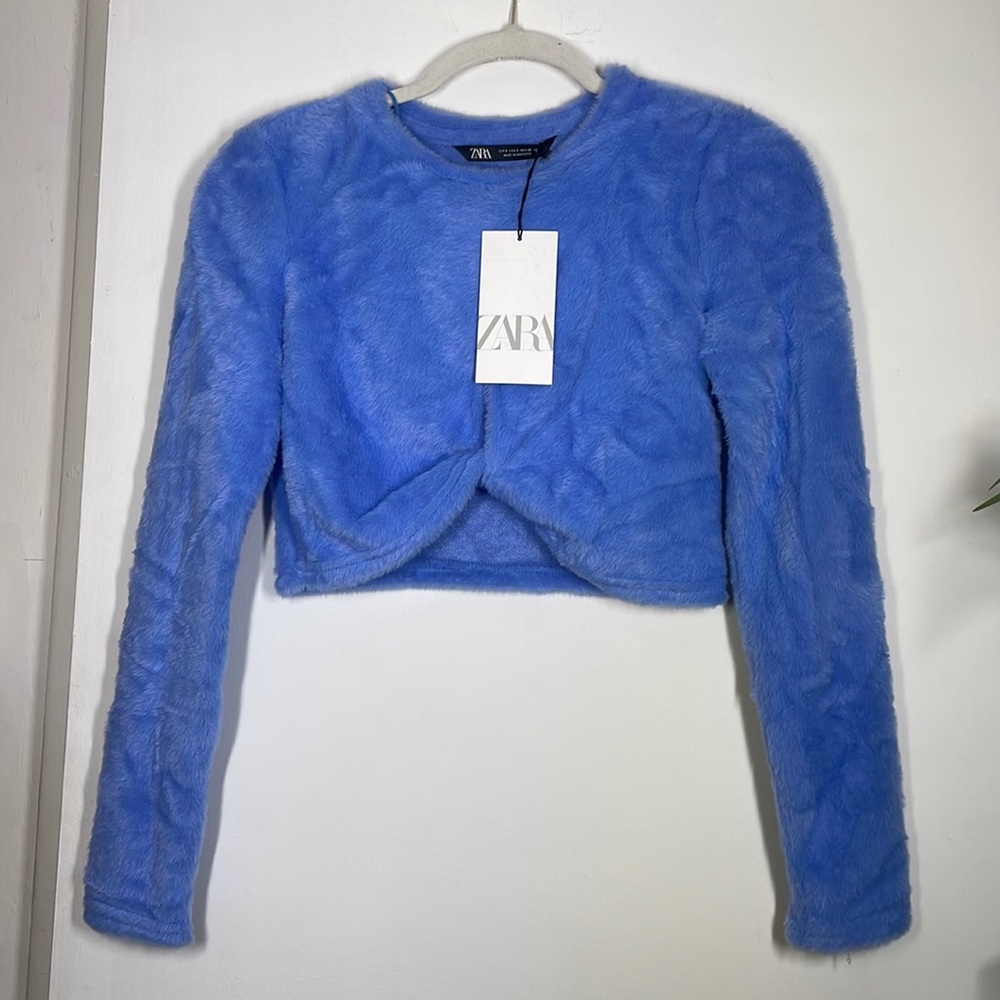 Cropped fuzzy sweater